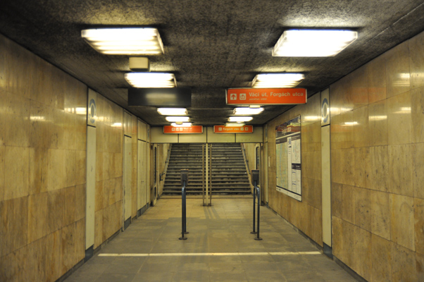 Budapest, M3 metró, Forgách utca, bélyegkép