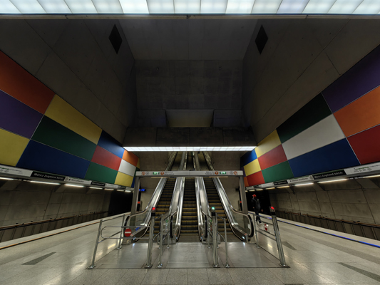 Budapest, M4 metró, Móricz Zsigmond körtér, bélyegkép