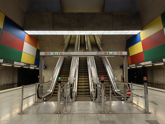 Budapest, M4 metró, Móricz Zsigmond körtér, bélyegkép