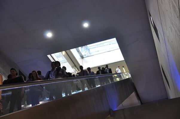 Budapest, M4 metró, Móricz Zsigmond körtér, bélyegkép