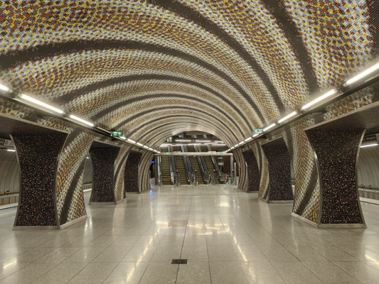 Budapest, M4 metró, Szent Gellért tér - Műegyetem, bélyegkép