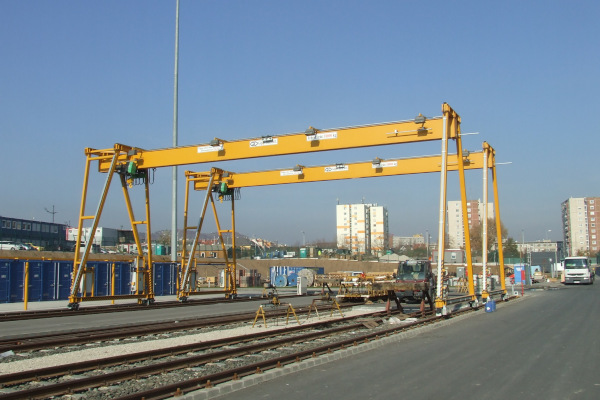 Budapest, M4 metró, járműtelep, bélyegkép