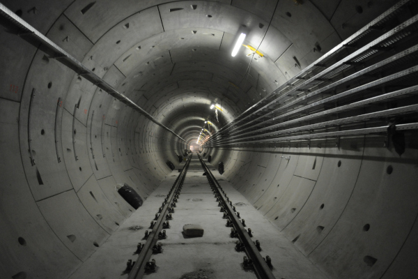 Budapest, M4 metró, alagút, bélyegkép