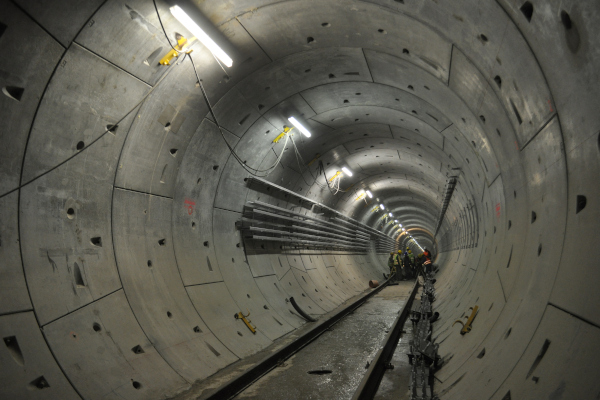 Budapest, M4 metró, alagút, bélyegkép