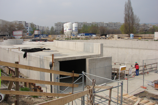 Budapest, M4 metró, Bikás park, bélyegkép