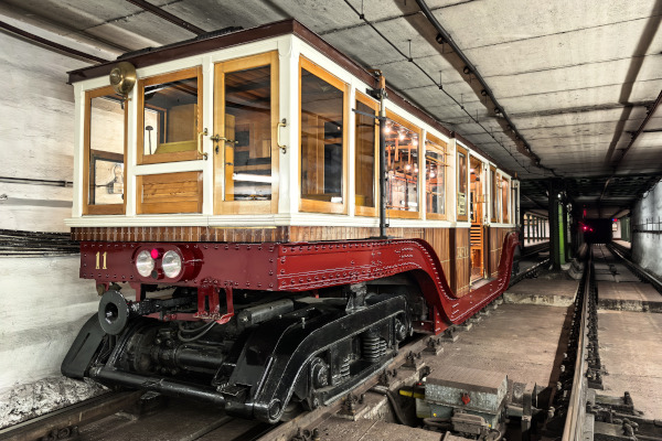 Budapest, MFAV, Schlick járművek, bélyegkép