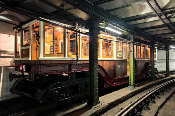 Budapest, MFAV, Schlick járművek, bélyegkép